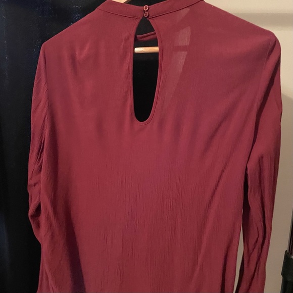 American Eagle Bell Sleeves Blouse - Picture 2 of 4